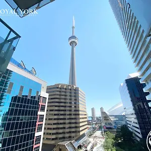 Appart hôtel Skyline Suites - Walk To Mtcc, Acc, Rogers Centre & Entertainment District, Toronto