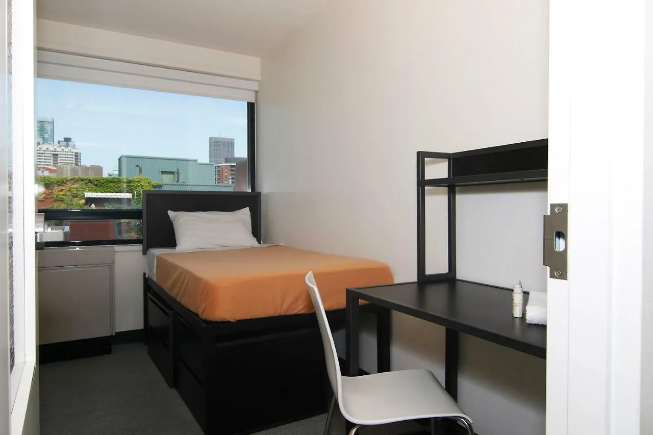 *** Aparthotel Parkside Student Residence Downtown Toronto Canada